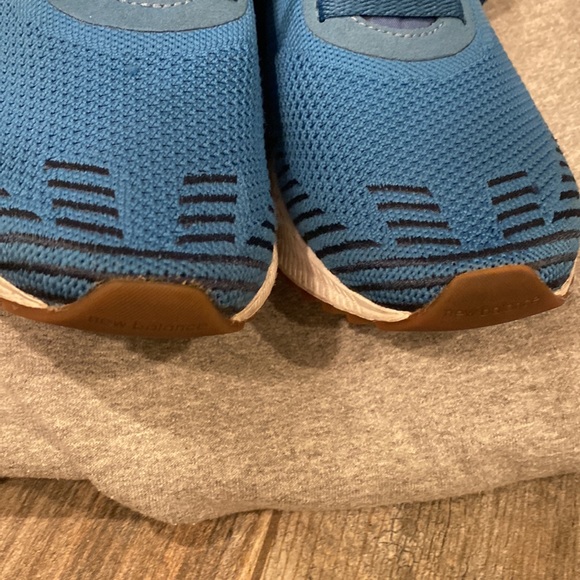 SOLD‼️ NB Fuel Cell Echo - Picture 4 of 10